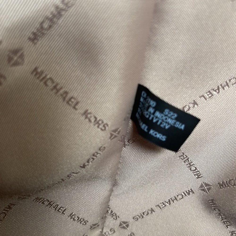 Michael Kors Jet Set Travel Medium Carryall Tote Buff Multi - Picture 9 of 16